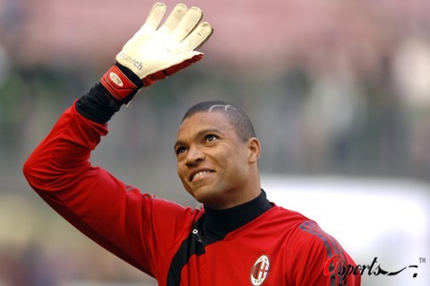 差点绝杀！字母哥抢断詹姆斯雄鹿客场胜湖人，詹姆斯26分9篮板10助攻