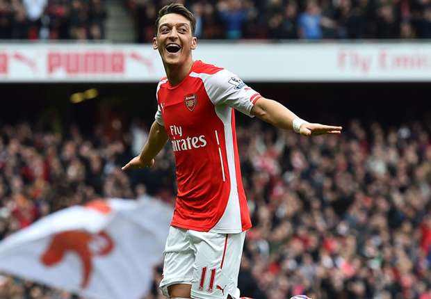 居莱尔在超级杯决赛又“出圈”：姆巴佩风波之外的那一记尴尬滑倒